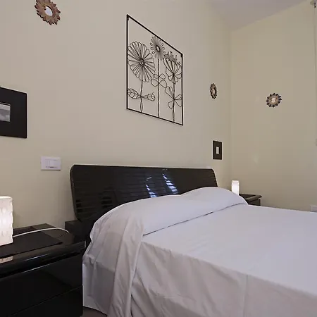 La Casa Di Gabriella لا سبيتسْيا
