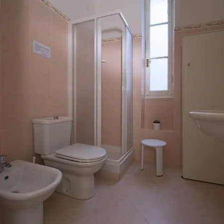 La Casa Di Gabriella 斯培西亚